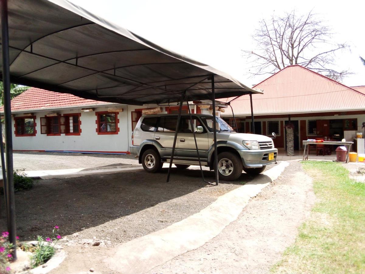 Themi Valley Eco And Cultural Tourism Homestay Arusha Exterior photo